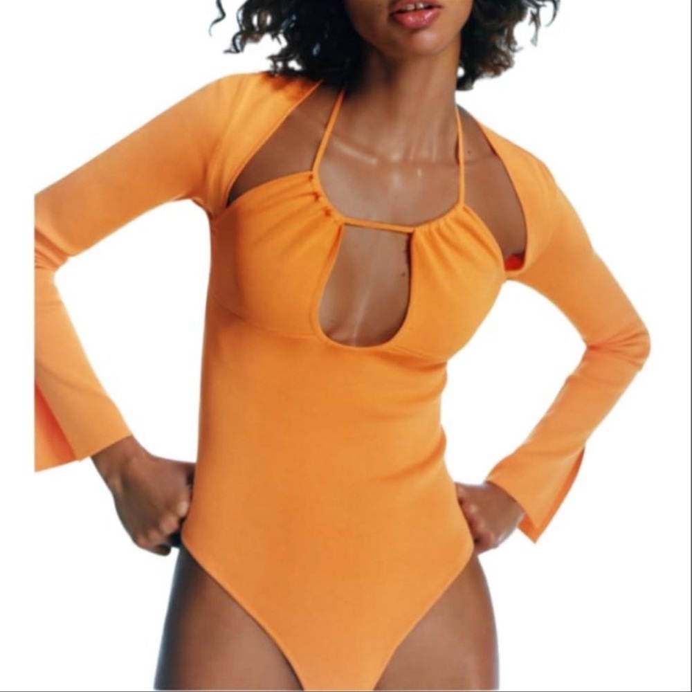 ZARA CUT OUT KNIT BODYSUIT ORANGE | 9598/051